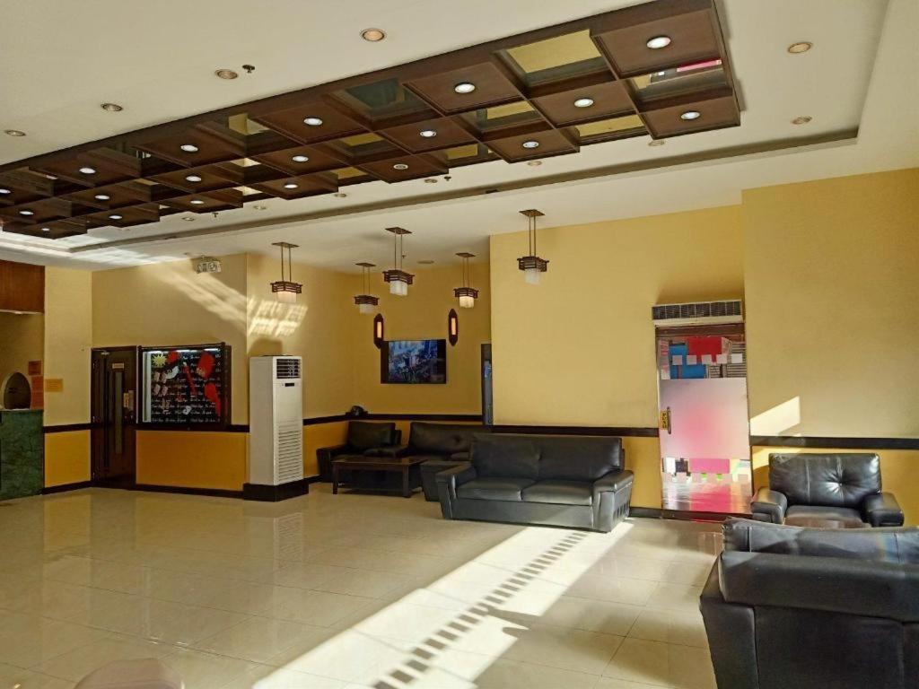 Sogo Buendia Hotel